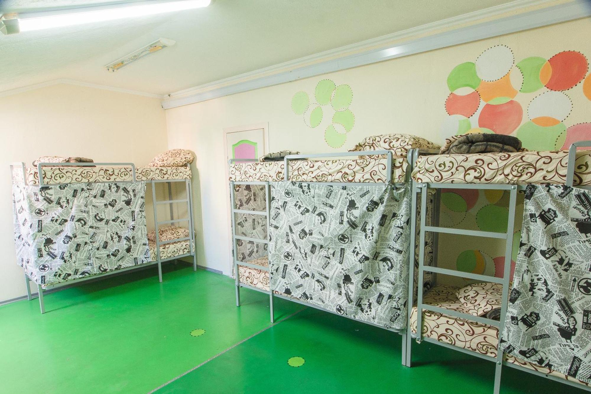 Lucky Hostel На Крещатике 키예프 외부 사진