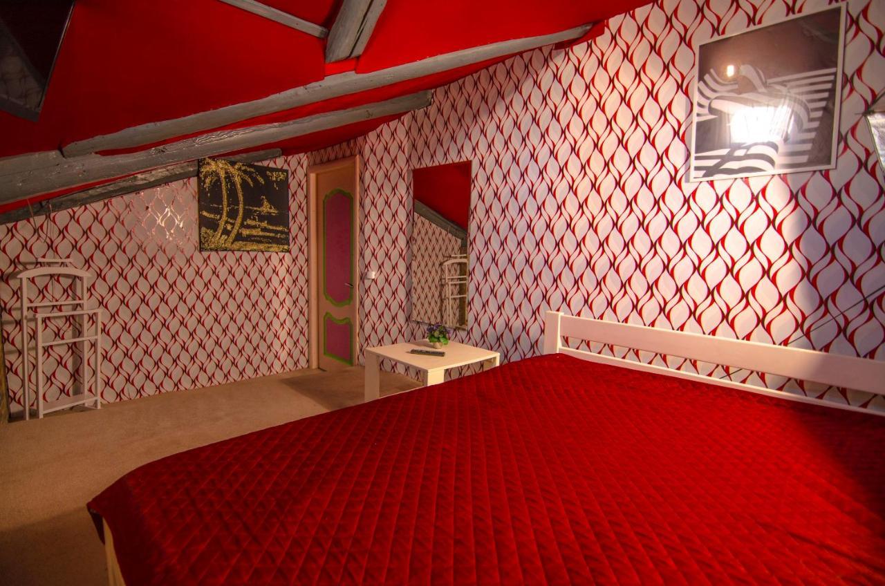 Lucky Hostel На Крещатике 키예프 외부 사진